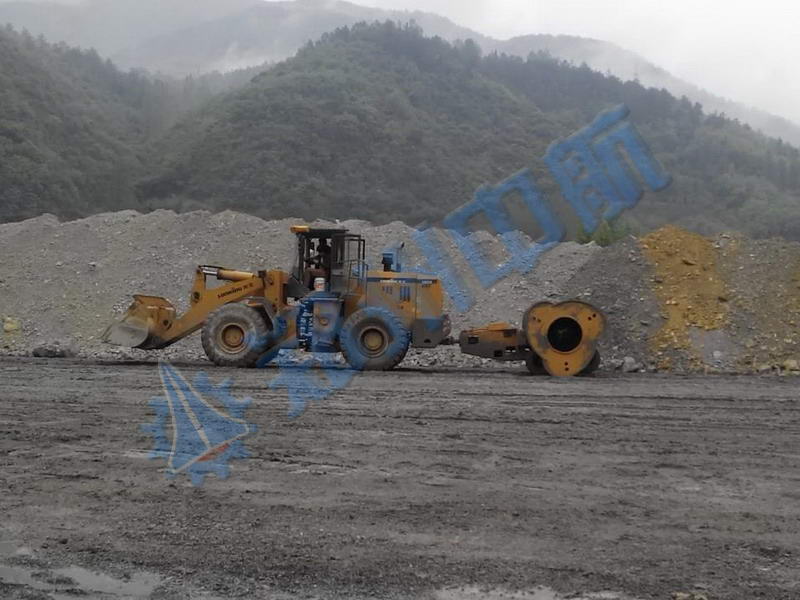 中航冲击式压路机驻贵州贵阳办事处